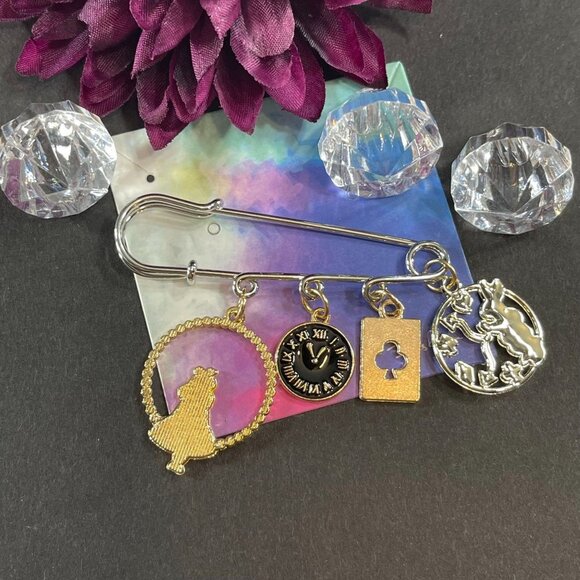 Alice Wonderland Lapel Pin Rabbit Black Safety Pin Enamel Badge Brooch Gift Pin - Picture 5 of 12